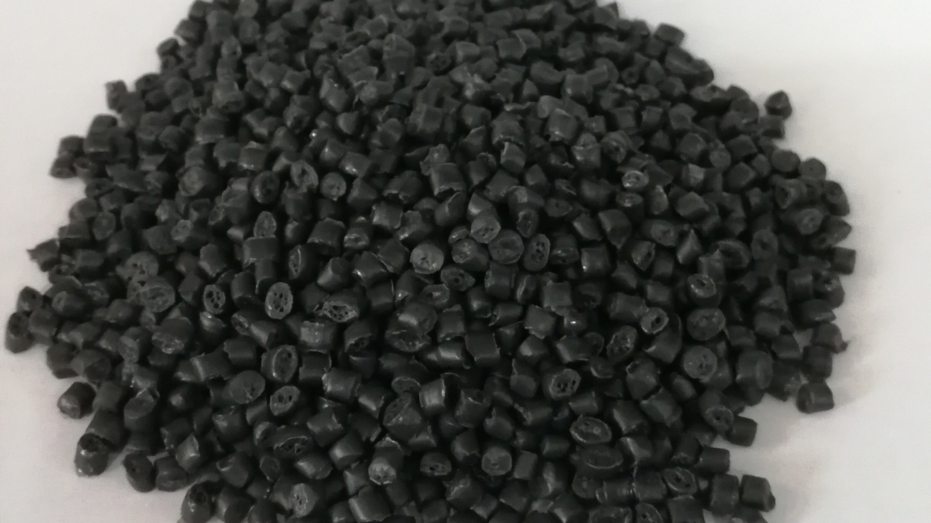 Tian Li Eco Group Holdings Sdn Bhd | Go Green | PET Plastic | HDPE Pellets